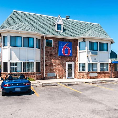 Motel 6 Chicago - Elk Grove Elk Grove Village Kültér fotó