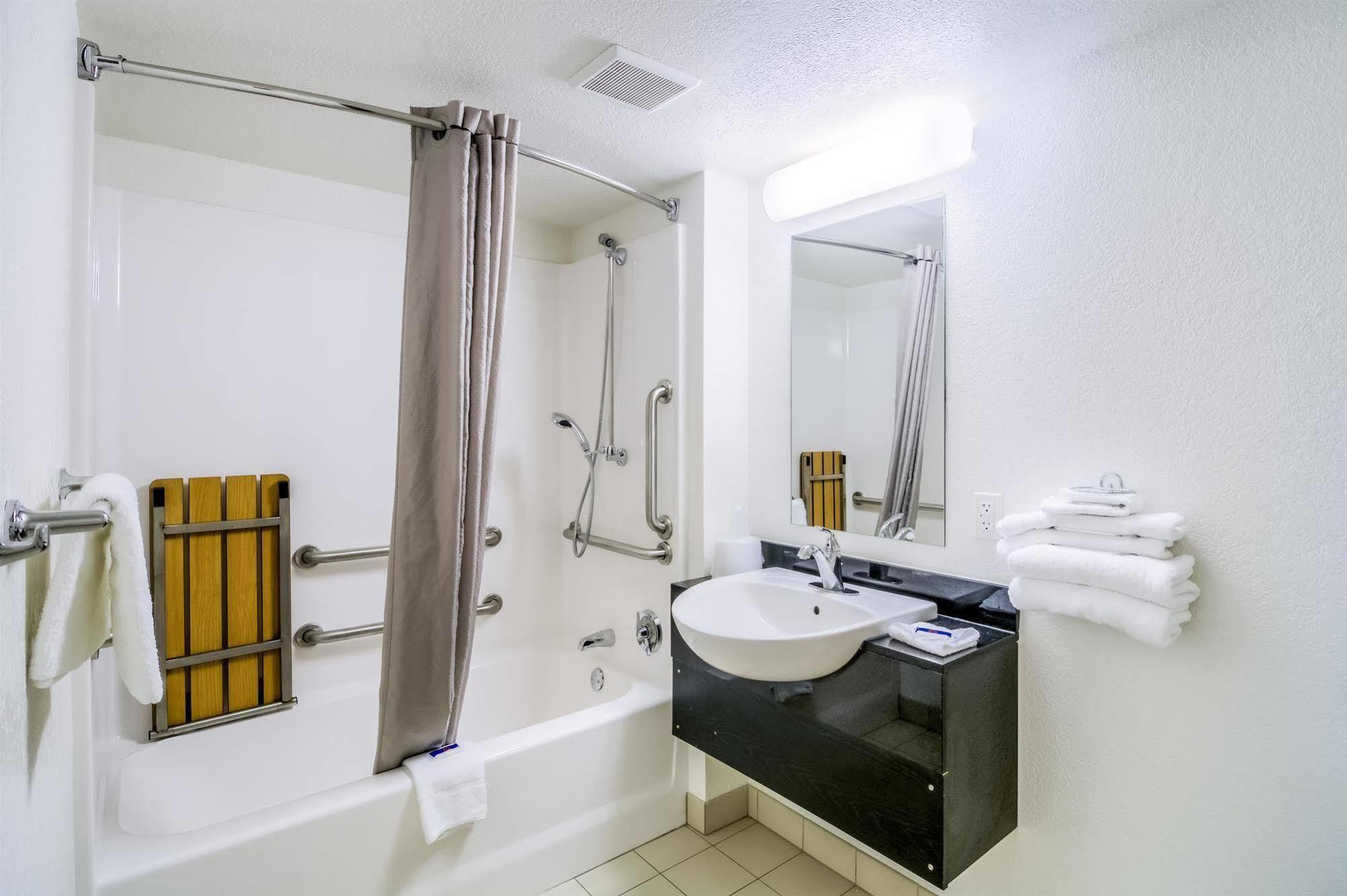 Motel 6 Chicago - Elk Grove Elk Grove Village Kültér fotó